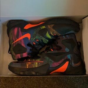 Lebron 13 Akronite Philosophy